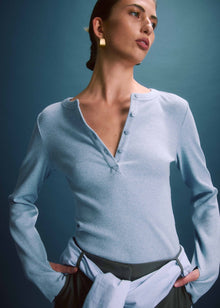  Viktoria & Woods Clique Rib Henley - Tile Blue