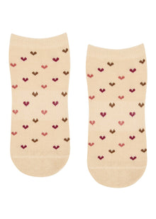  MoveActive Classic Low Rise Grip Socks - Hearts Aflutter Beige