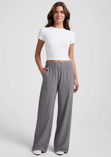  Beyond Yoga Easy Wide Leg Pant - Graphite