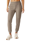 Beyond Yoga Spacedye City Midi Jogger - Birch Heather