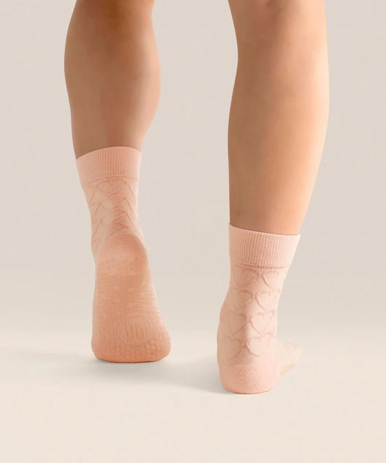 MoveActive Crew Non Slip Grip Socks - Parfait Pink Hearts
