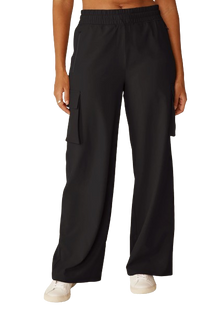  Beyond Yoga City Chic Cargo Pant - Black