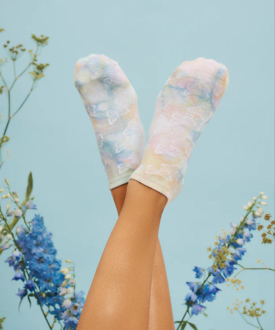 Move Active Classic Crew Lo Rise Socks - Social Butterfly