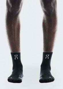  On Running Performance Run Sock Mid Unisex - Black / Eclipse