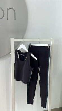  The Upside Limiter Sophie Crop - Charcoal