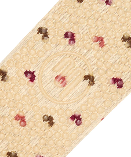 MoveActive Quarter Crew Non Slip Grip Socks - Hearts Aflutter Beige