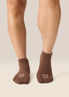 Move Active Classic Low Rise Grip Socks - Heart Vine Brown