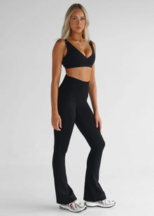  Leelo Sculpt Flare Leggings - Black
