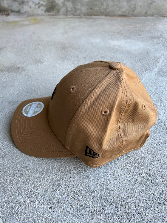 New Era 940CS Wheat/Black NY Mini