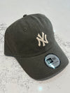 New Era Casual Classic Midi Logo New York Yankees Cap OTC Moss Embroidery
