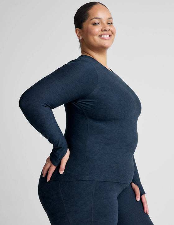Beyond Yoga Featherweight Classic Crew Pullover - Nocturnal Navy