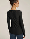BEYOND YOGA FEATHERWEIGHT CLASSIC CREW PULLOVER - DARKEST NIGHT