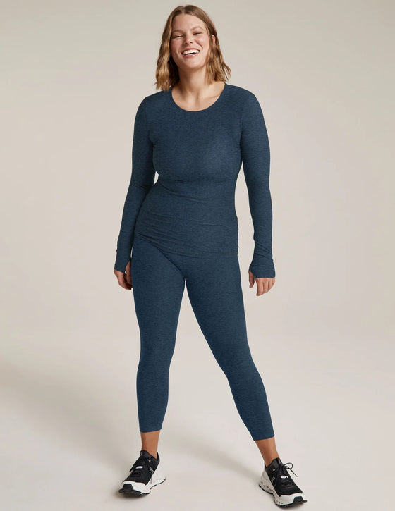 Beyond Yoga Featherweight Classic Crew Pullover - Nocturnal Navy