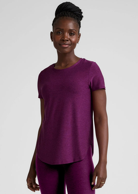 Beyond Yoga Featherweight On The Down low Tee - Aubergine Beet