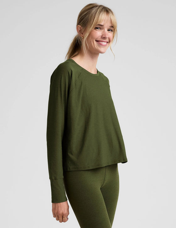Beyond Yoga Featherweight Daydream Pullover - Army Green Heather