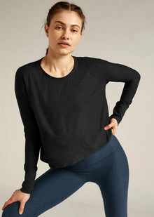  Beyond Yoga Featherweight Daydreamer Pullover - Darkest Night
