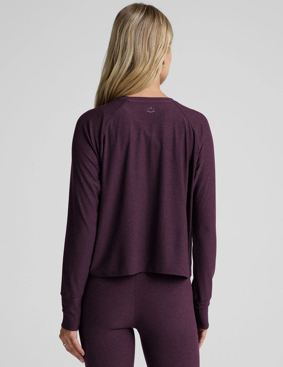 Beyond Yoga Featherweight Daydream Pullover - Eggplant Purple Heather