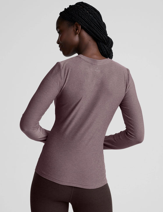 Beyond Yoga Featherweight Long Sleeve Crew - Soft Violet Dusk Heather