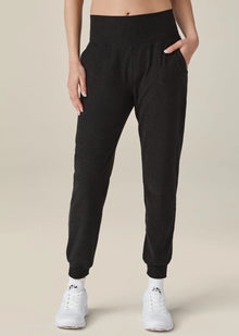  Beyond Yoga Spacedye Midi Jogger- Darkest Night