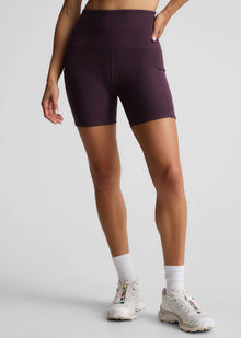  Beyond Yoga Spacedye Keep Pace 5" Pocket Short - Eggplant Purple Heather