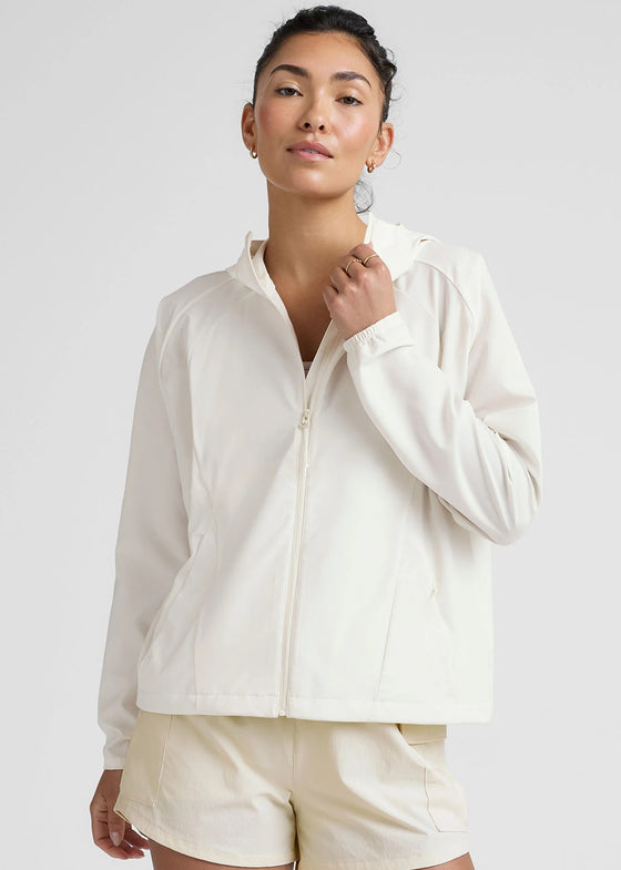 Beyond Yoga Cross Country Packable Jacket - Dove