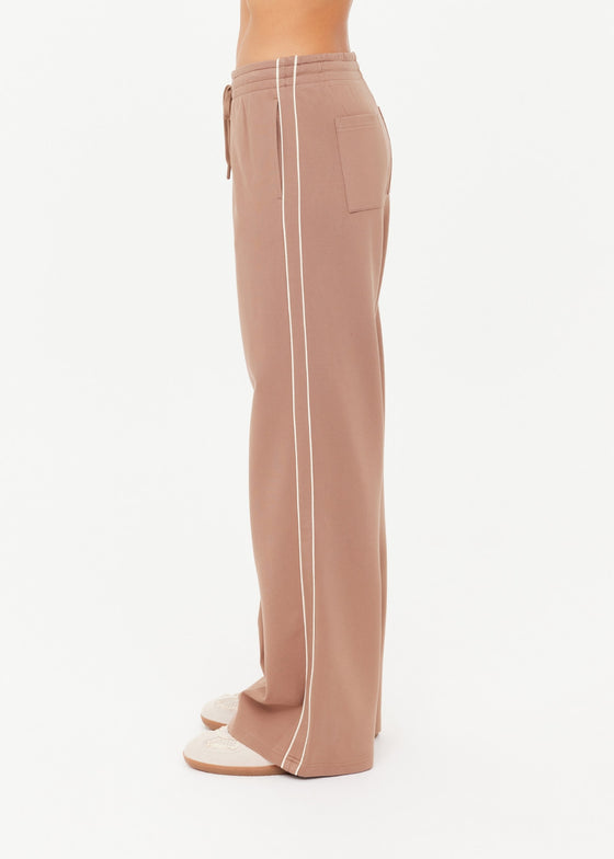 The Upside Jetset Pant - Mocha