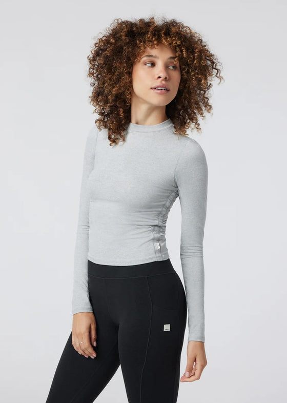 Vuori Long Sleeve Ruched Tee - Pale Heather Grey