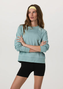  Vuori Long Sleeve Halo Crew - Sea Spray Heather