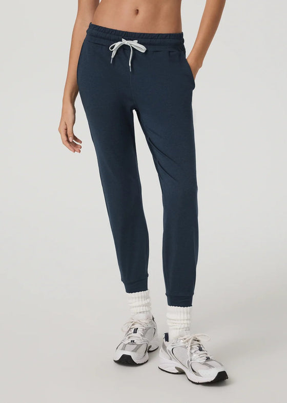 Vuori Performance Jogger- Midnight Heather