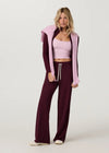 Vuori Halo Essential Wideleg/Short - Cherry Noir