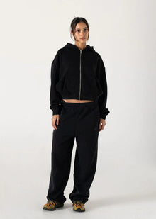  Vang Star Training Straight Leg Sweatpants - Black