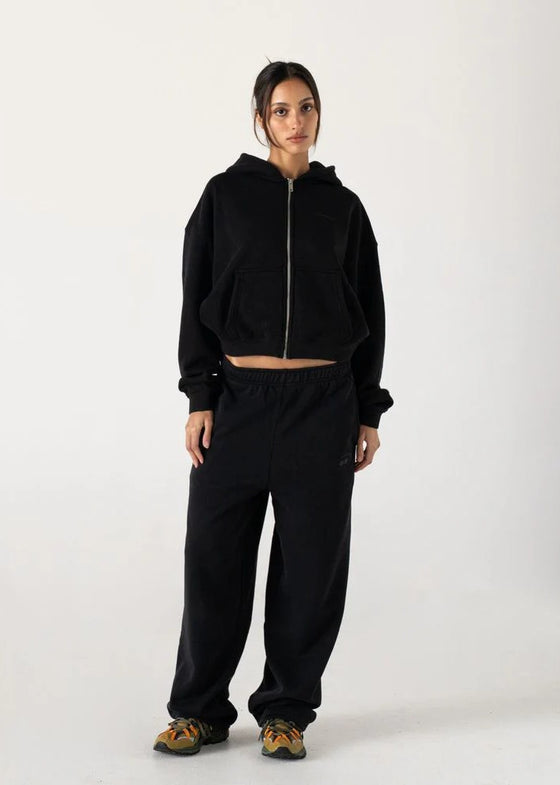 Vang Star Training Straight Leg Sweatpants - Black