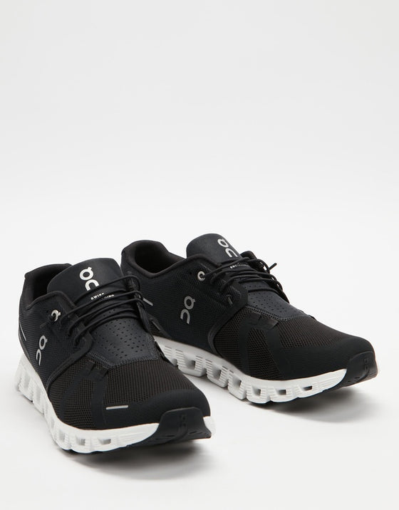 On Running Cloud 5- Black/White