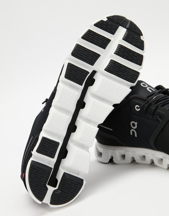 On Running Cloud 5- Black/White