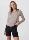 Vuori Long-Sleeve Lux Crew Tee - Pebble