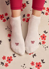 Move Active Classic Low Rise Grip Socks - Whimsy Bow White