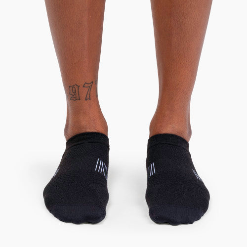 On Running Ultralight Low Sock- Black/White