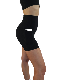  Leelo Pocket Bike Short - Black